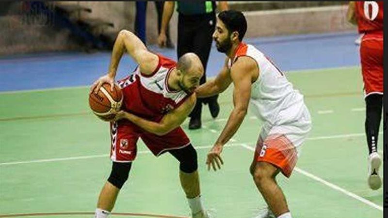 الأهلي يواجه الزمالك