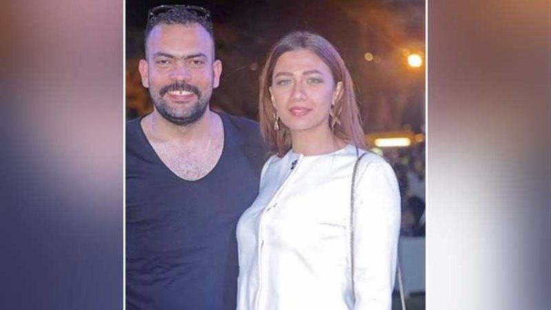 عليش يغازل زوجته