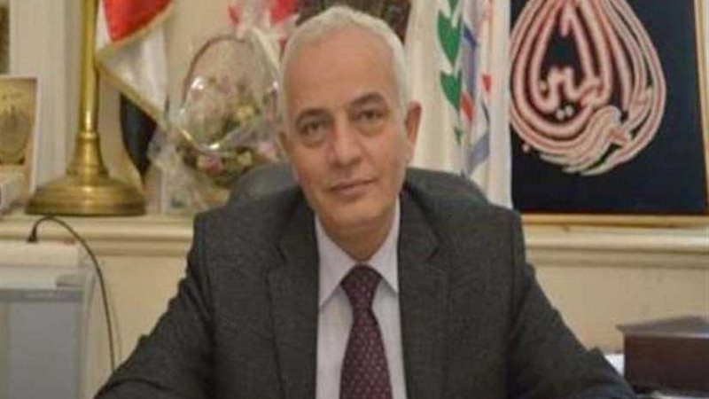 التعليم تكرم الفائزين