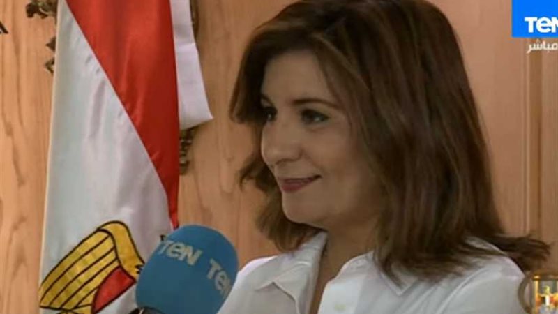 نبيلة مكرم: 3 خطوط