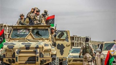 عاجل .. الجيش الليبى يرسل تعزيزات لقواته لحسم معركة طرابلس