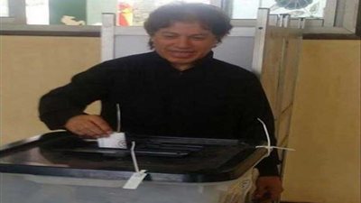 مدير اتحاد الكرة يدلي بصوته في الاستفتاء على التعديلات الدستورية بالشرقية