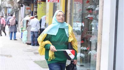 سيدة مصرية: 