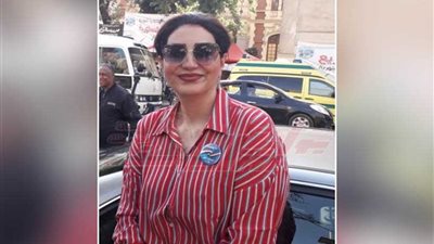 وفاء عامر: المشاركة في الاستفتاء واجب وطني