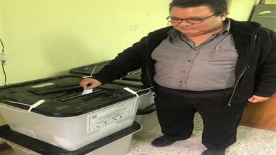 قائد كتيبة المبدعين يشارك في الاستفتاء