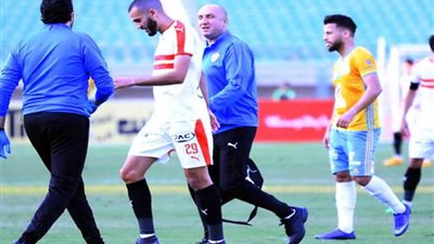 خاص.. الركبة تبعد خالد بوطيب عن مواجهة بيراميدز