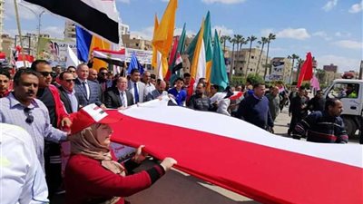 مسيرة حاشدة بـ