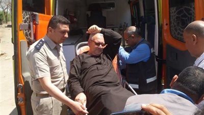 بأمر المحافظ.. إسعاف مجهز لنقل مواطن للجنة الاستفتاء بالدقهلية