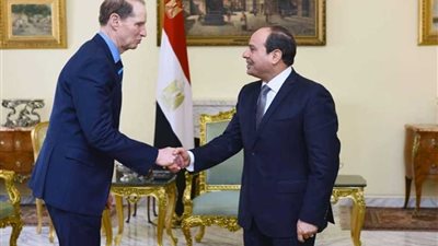 السيسي : مصر تحرص على تعزيز العلاقات الاستراتيجية مع أمريكا