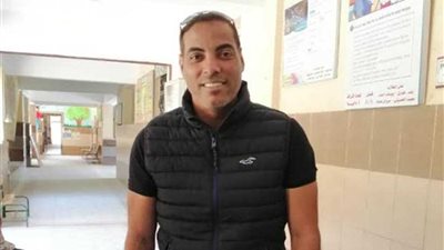 خالد بيبو يدلي بصوته في الاستفتاء على التعديلات الدستورية بـ6 أكتوبر