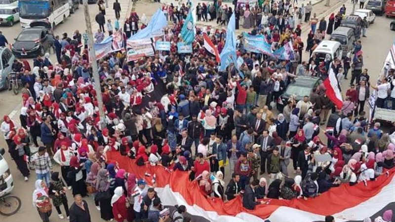 مسيرات تطوف مدن ومراكز