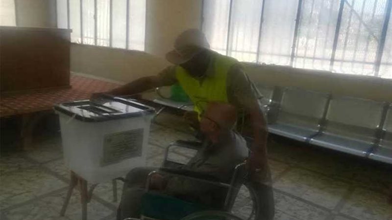 المسنون وذوو الاحتياجات