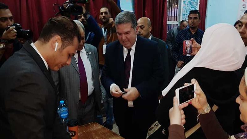 وزير قطاع الأعمال