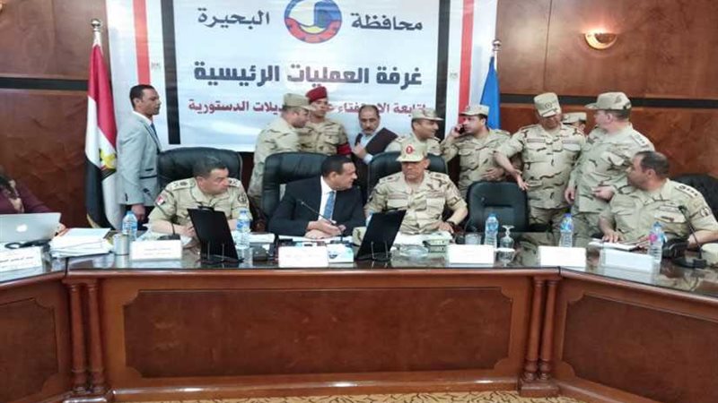 محافظ البحيرة يستقبل