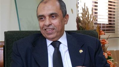 وزير الزراعة يبحث سبل الاستثمار في مجال الثروة السمكية