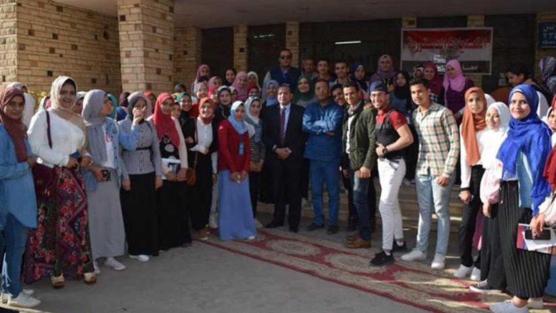 150طالبة مغتربة بجامعة