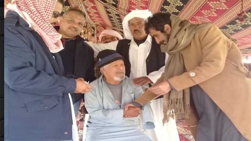 أكبر مسن في قرية