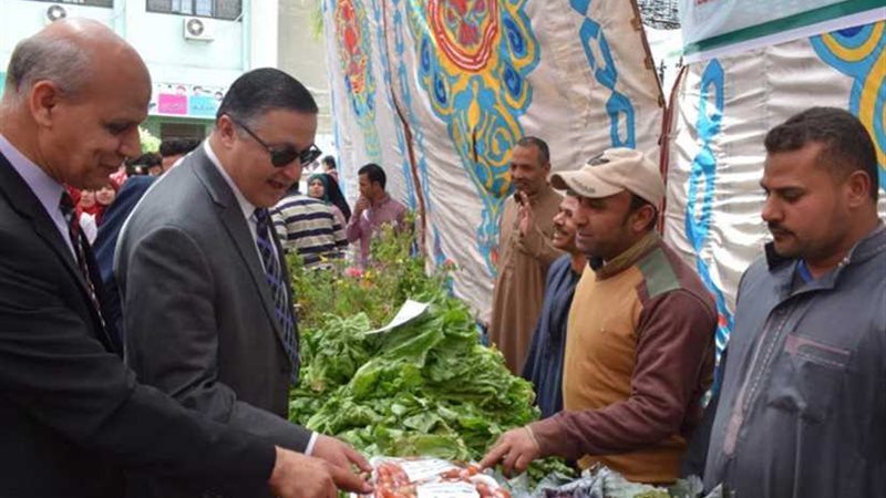 معرض لمنتجات جامعة