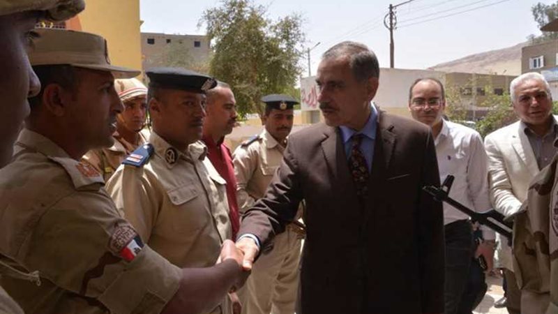 محافظ أسيوط يتفقد