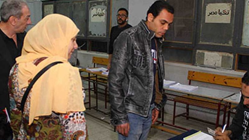 إقبال كثيف في الساعات