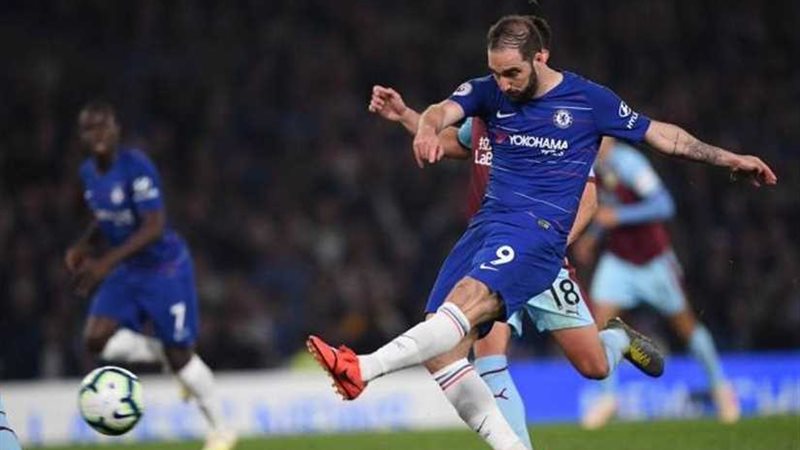 تشيلسي يتعادل مع