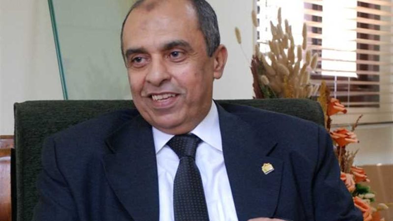 وزير الزراعة يبحث