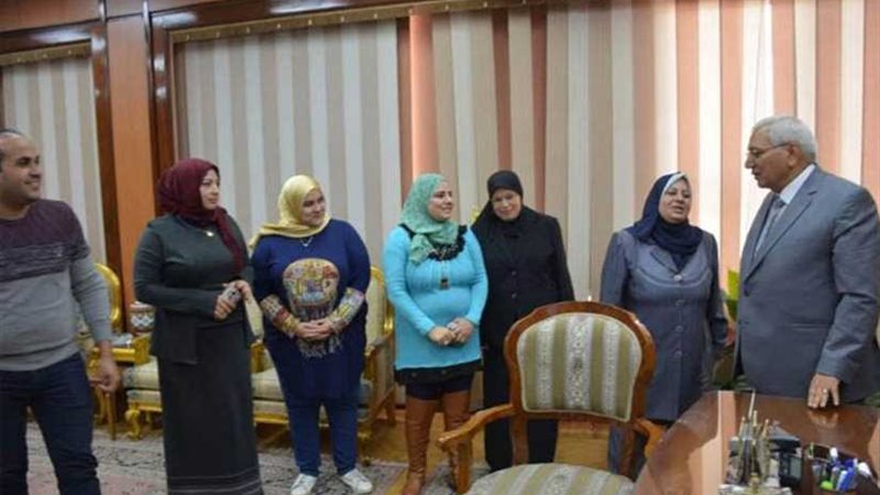 محافظ الدقهلية يستقبل