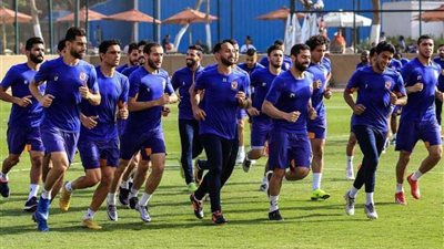 شاهد.. الخطيب يساند الأهلي في المران ولاسارتي يخصص حصة تدريبية لعلاج إهدار الفرص