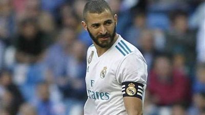 بنزيما يغيب عن قائمة ريال مدريد أمام رايو فاليكانو