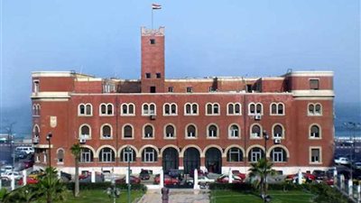 جامعة الإسكندرية تكرم 200 من شباب أعضاء هيئة التدريس