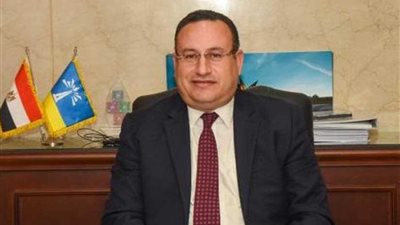 محافظ الإسكندرية يهنئ الإخوة الأقباط بعيد القيامة المجيد