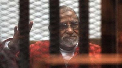 تأجيل محاكمة بديع و46 آخرين بـ