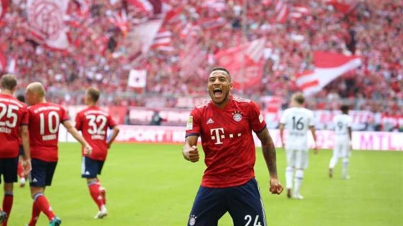 باير ليفركوزن يفوز