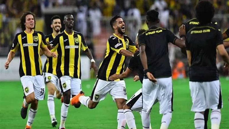 اتحاد جدة يتأهل الي