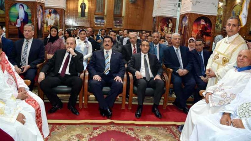 محافظ القليوبية ومدير