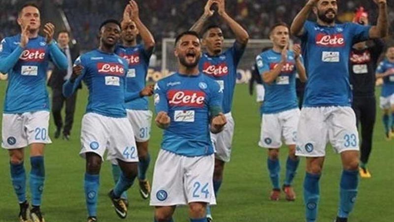 نابولي يفوز على فروسينوني