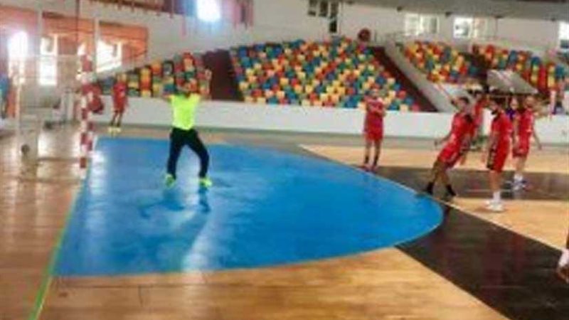 قبل نهائي محترفي