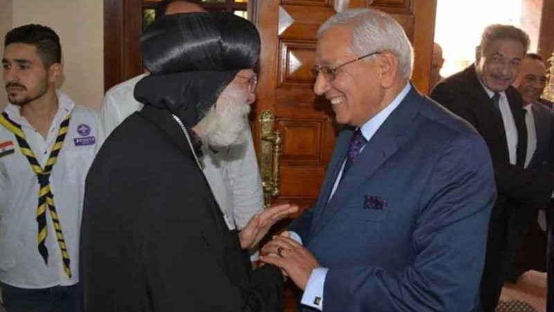 شاروبيم يزور عددًا