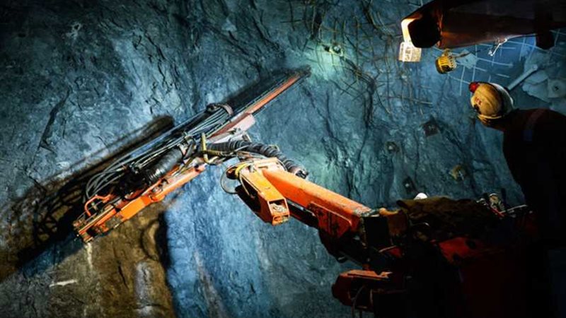 مصرع عاملين مناجم