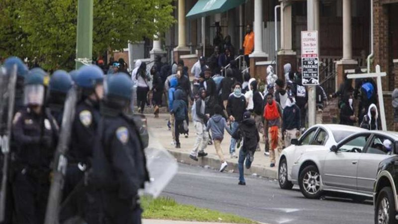 مقتل شخص وإصابة 7