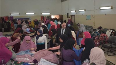 نائب رئيس جامعة الأزهر يتفقد كلية الدراسات الإسلامية للبنات بالقليوبية