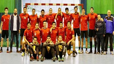 يد الأهلي مواليد 2000 يتوج بمسابقة كأس مصر