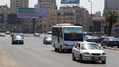 في عيد العمال.. سيولة مرورية بشوارع القاهرة والجيزة