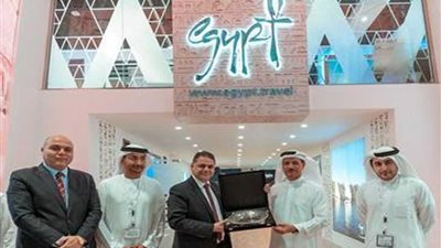 إقبال كبير على الجناح المصري المشارك في ملتقى سوق السفر العربي (ATM)