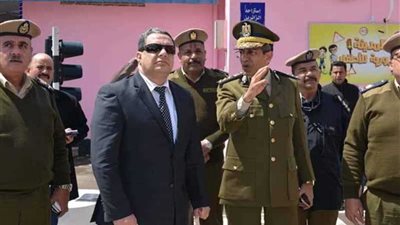 مدير أمن البحيرة يتفقد إدارة المرور ويُشيد بقسم التخطيط والبحوث الفنية (صور)