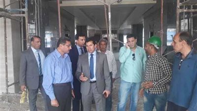 وزير الرياضة يوجه بسرعة الانتهاء من أعمال تطوير استاد القاهرة