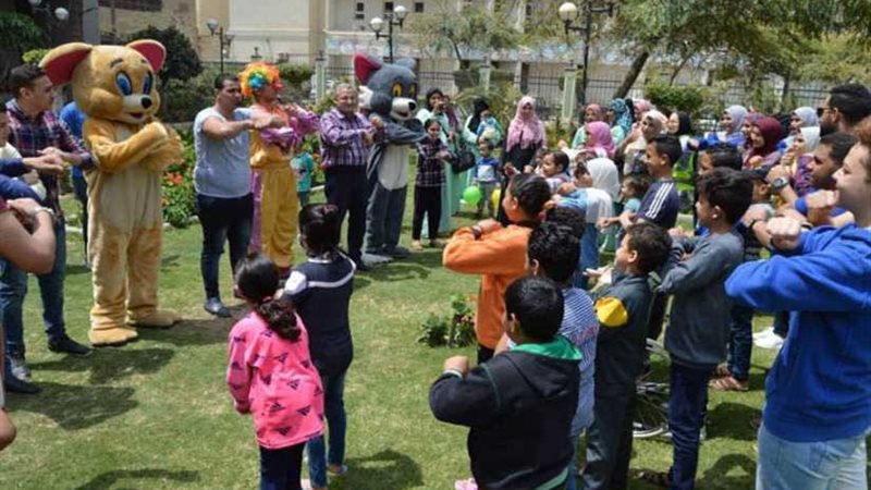 أطفالنا أزهارنا..