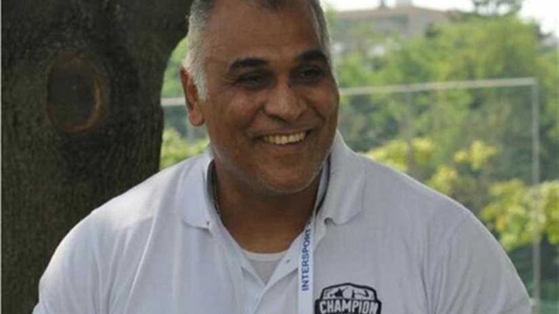 حسام غريب: كوماندوز