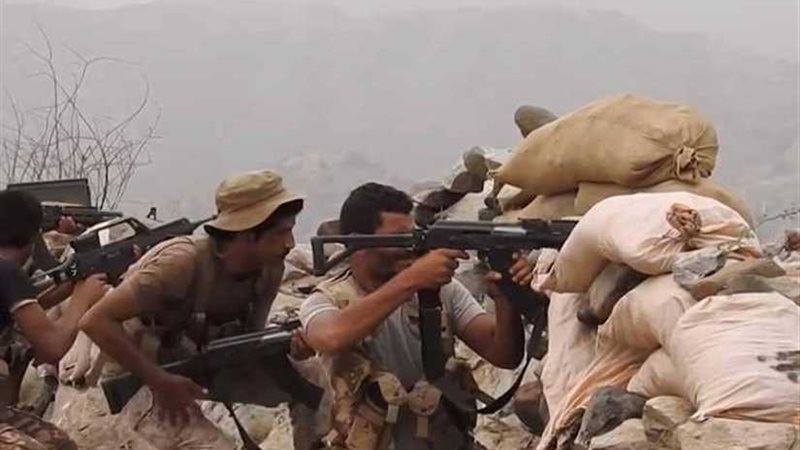 مقتل 18 حوثيا وأسر