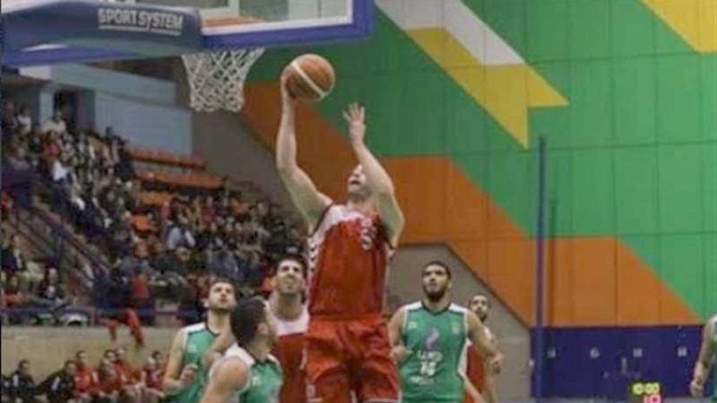 الأهلي يصارع الاتحاد